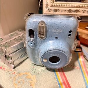 Instax Mini 11 Glitter Blue Camera